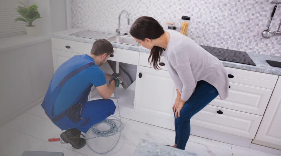 Local expert plumbing services in Palmdale, FL
